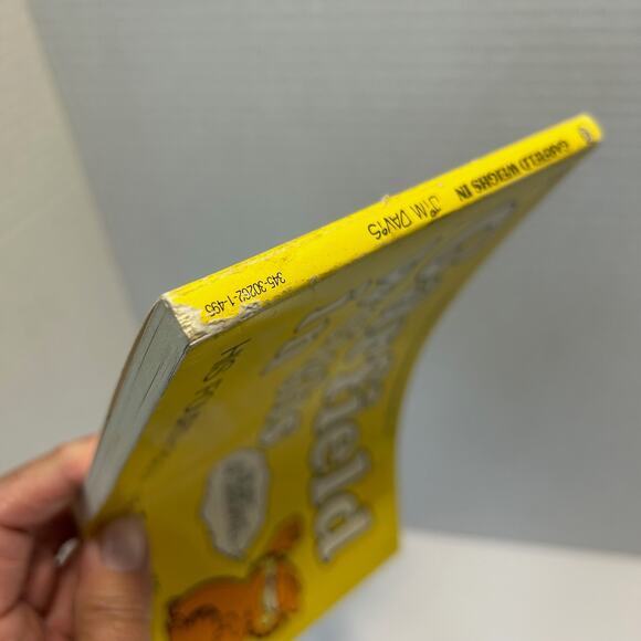 Vintage Garfield & Marmaduke Comic Strip Books Lot of 5 - Picture 9 of 13